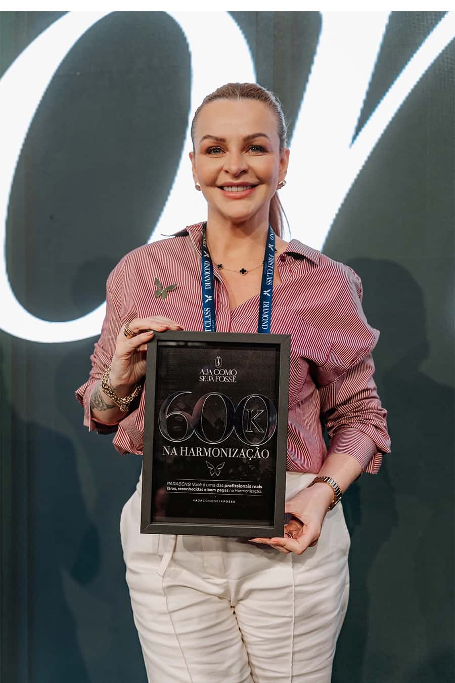Dra. Ariane Turcatel